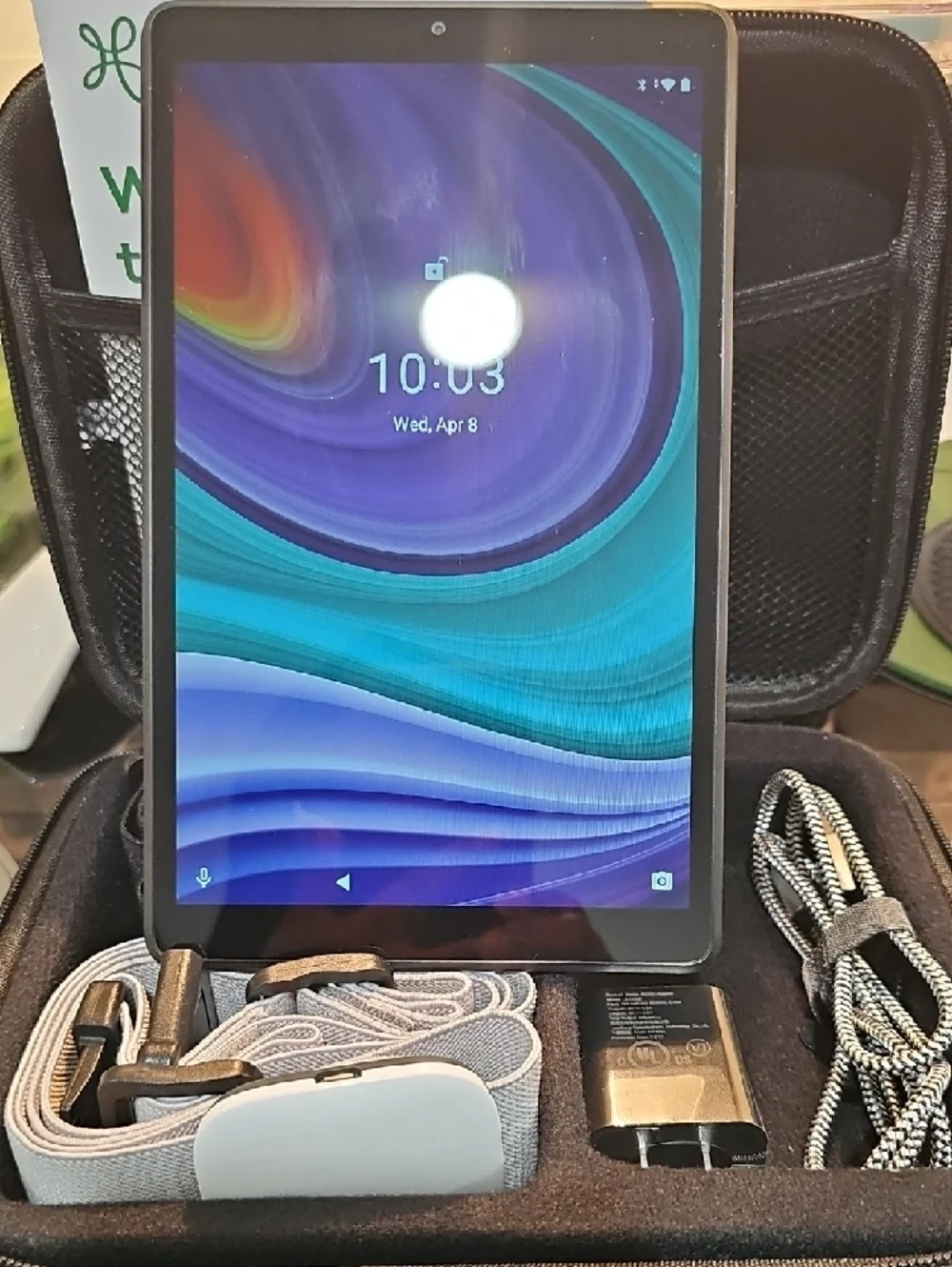 Hinge Health Therapy Sensors Kit in Black Carrying Case w/ Tablet